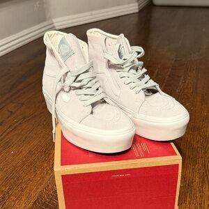 Vans Women's High-Top Sneakers - Light Gray